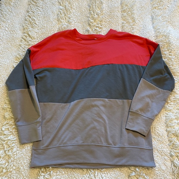 Sweater - Picture 1 of 2